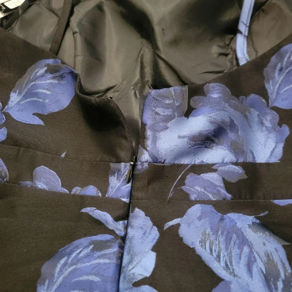 Xscape Dress Womens 6 Black Blue Floral Halter Fit & Flare‎ Jacquard Cocktail
